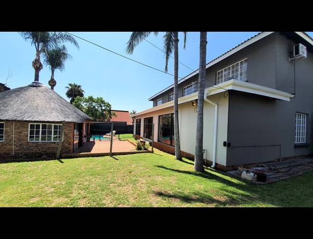 5 BEDROOM HOUSE FOR SALE IN MONTANA PARK